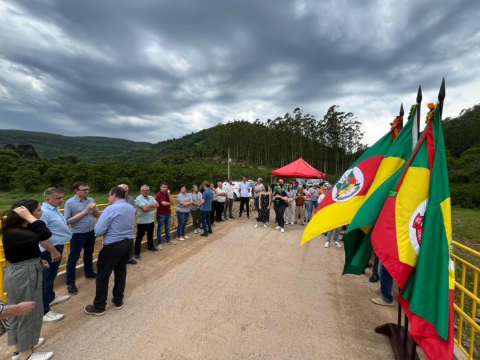 🚧Obras da Defesa Civil são inauguradas em Coqueiro Baixo com presença de autoridades e comunidade